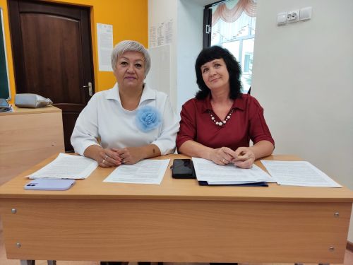 В первой средней школе Болгара прошло совещание учителей начальных классов