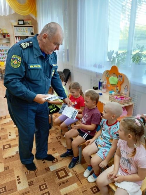 В детском саду «Колосок» провели урок безопасности на водоёмах