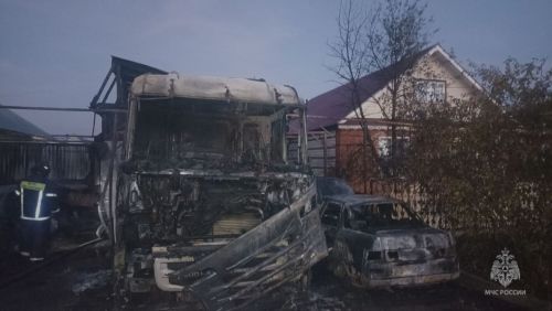 Один человек погиб и двое пострадали на пожаре в Буинске