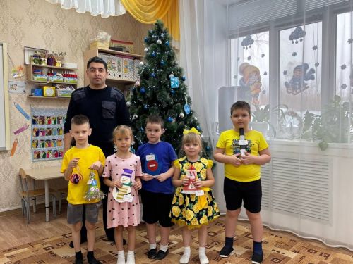 В детском саду «Колосок» города Болгара детям вручили грамоты