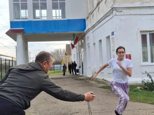Педагоги Антоновской школы выполнили нормативы ГТО
