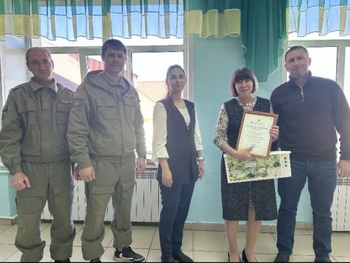 Сотрудники заказника «Спасский» побывали на линейках в двух школах района