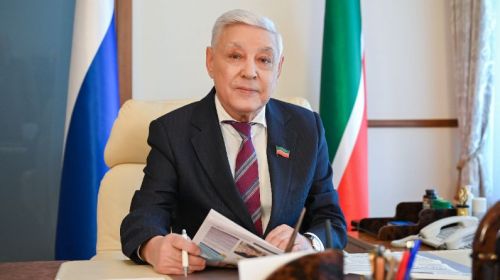 Фарид Мухаметшин сложил полномочия председателя Госсовета Татарстана