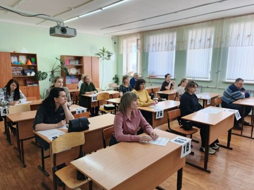 Родители выпускников Спасского района сдали ОГЭ и ЕГЭ вместе с детьми