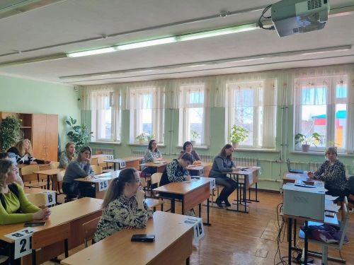Родители выпускников Спасского района сдали ОГЭ и ЕГЭ вместе с детьми