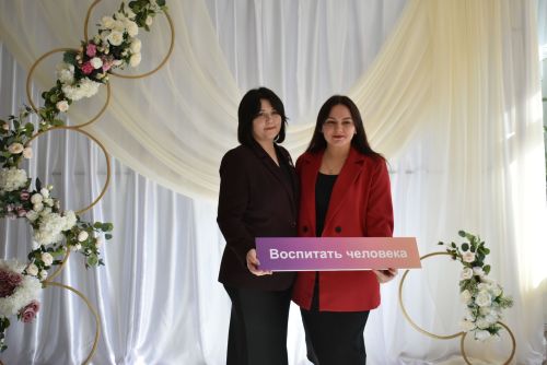 В Болгаре прошёл зональный этап конкурсов «Воспитать человека» и «Сердце отдаю детям»