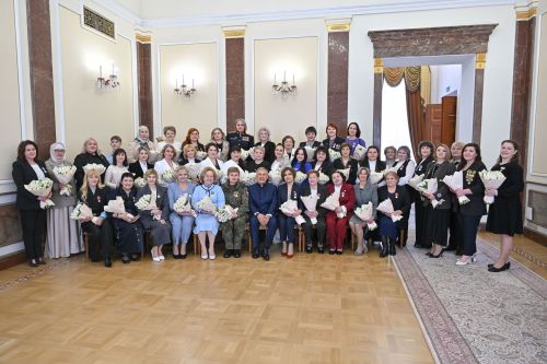 Председатель совета ветеранов Спасского района получила госнаграду от Раиса Татарстана