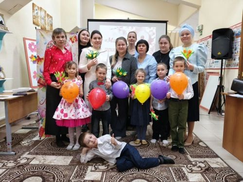 В Доме детского творчества Болгара отметили 8 Марта весёлыми конкурсами