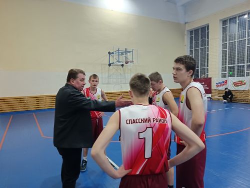 Баскетбольный турнир объединил юных спортсменов Спасского района и Ульяновской области