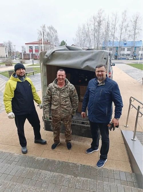 Представители общины Спасской села Балымеры доставили гуманитарный груз в зону СВО