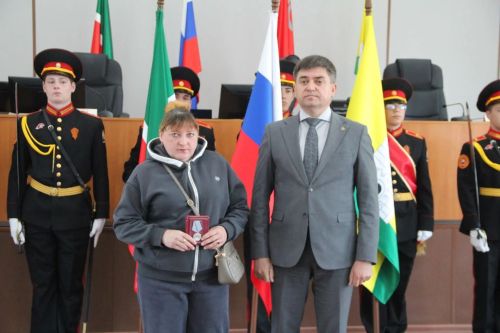 В Болгаре вручили государственные награды родственникам бойцов, погибших в ходе специальной военной операции