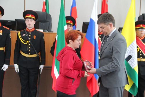 Болгарда махсус хәрби операциядә һәлак булган сугышчыларның якыннарына дәүләт бүләкләре тапшырылды