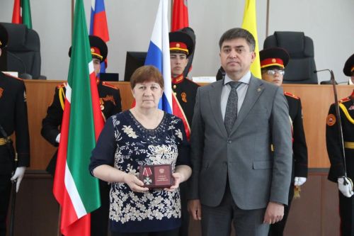 В Болгаре вручили государственные награды родственникам бойцов, погибших в ходе специальной военной операции