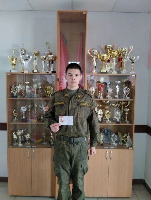 16 кадетов из Болгара получили золотые знаки ГТО
