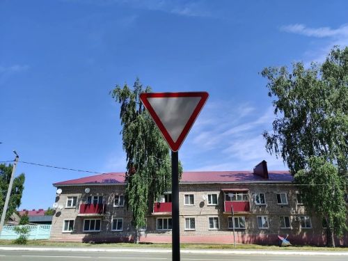 В Татарстане обновят дорожную инфраструктуру: на трассах установят почти 900 новых знаков