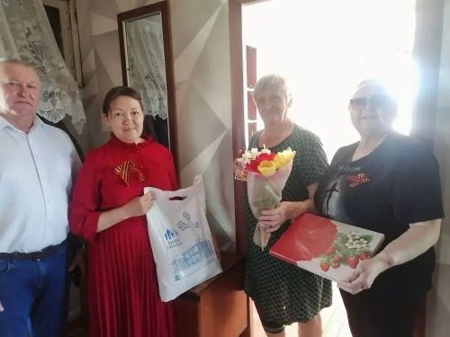 В преддверии 9 Мая в  Балымерах Спасского района поздравили детей войны и тружеников тыла