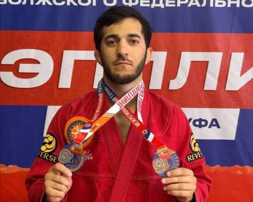 Студент Болгарской исламской академии вошёл в состав сборной Татарстана на Чемпионате России по грэпплингу
