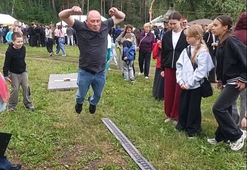 На Сабантуе в Болгаре прошли соревнования по троеборью ГТО