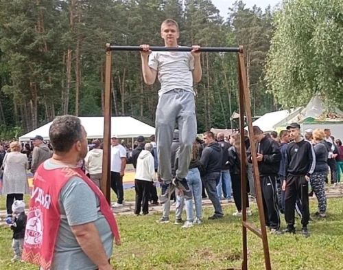 На Сабантуе в Болгаре прошли соревнования по троеборью ГТО