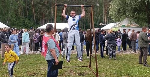 На Сабантуе в Болгаре прошли соревнования по троеборью ГТО