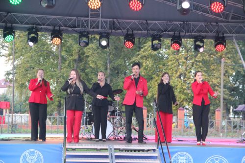 Во второй день выборов в Болгаре выступили «Верный путь» и «Болгар Микс»
