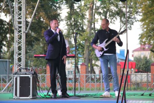 Во второй день выборов в Болгаре выступили «Верный путь» и «Болгар Микс»