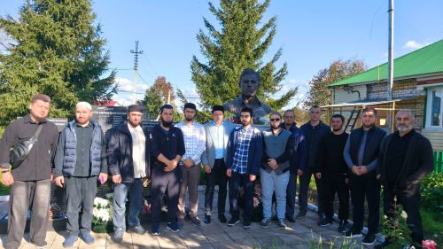 Магистранты Болгарской исламской академии побывали на родине Абдуллы Алиша