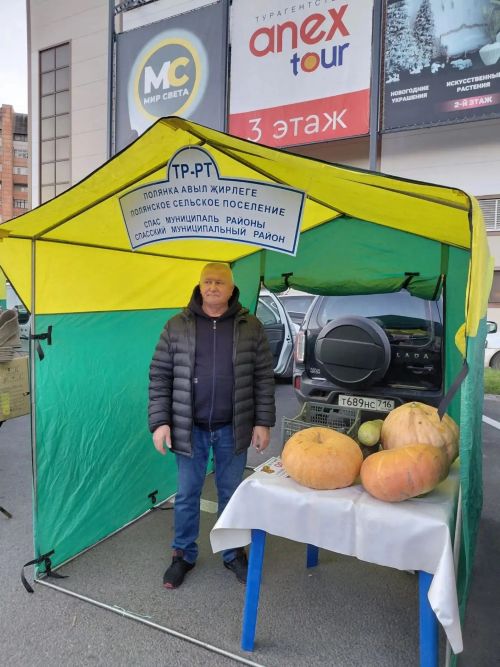 Производители и школы Спасского района представили свою продукцию на ярмарке в Казани