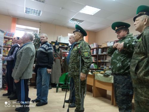 В Болгарской Детской библиотеке открылся мобильный передвижной музей «На защите границ»