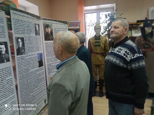 В Болгарской Детской библиотеке открылся мобильный передвижной музей «На защите границ»