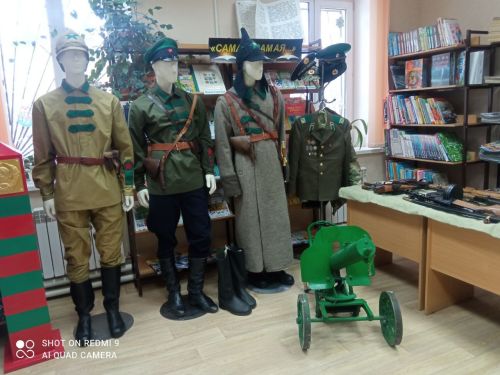 В Болгарской Детской библиотеке открылся мобильный передвижной музей «На защите границ»