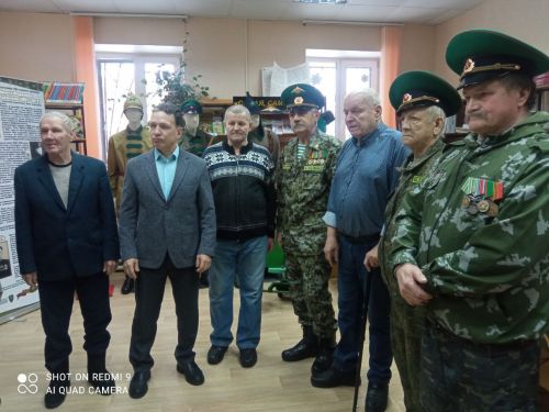 В Болгарской Детской библиотеке открылся мобильный передвижной музей «На защите границ»