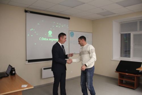 Спасских энергетиков поздравили с профессиональным праздником