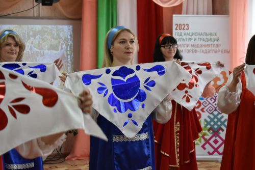 В детском саду «Колосок» прошёл праздничный концерт «Мелодия родного языка»
