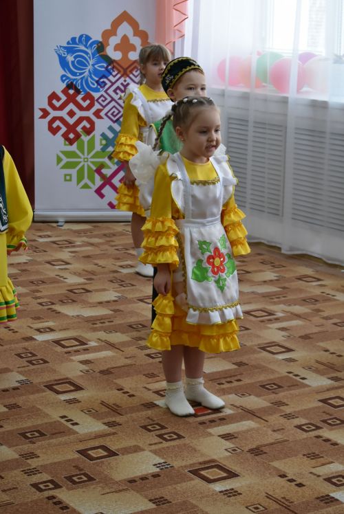 В детском саду «Колосок» прошёл праздничный концерт «Мелодия родного языка»