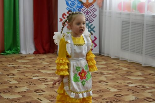 В детском саду «Колосок» прошёл праздничный концерт «Мелодия родного языка»