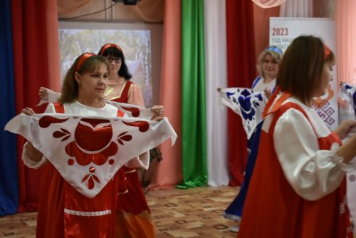 В детском саду «Колосок» прошёл праздничный концерт «Мелодия родного языка»