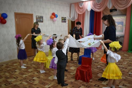 В детском саду «Колосок» прошёл праздничный концерт «Мелодия родного языка»