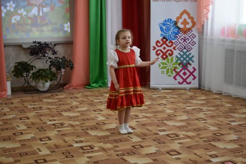 В детском саду «Колосок» прошёл праздничный концерт «Мелодия родного языка»