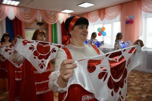 В детском саду «Колосок» прошёл праздничный концерт «Мелодия родного языка»