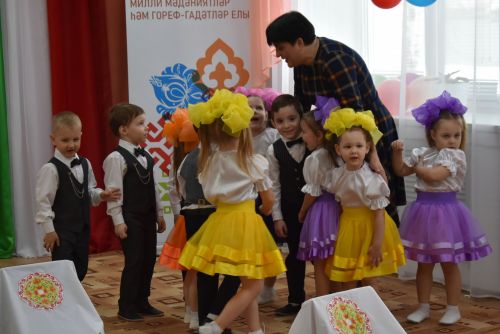 В детском саду «Колосок» прошёл праздничный концерт «Мелодия родного языка»