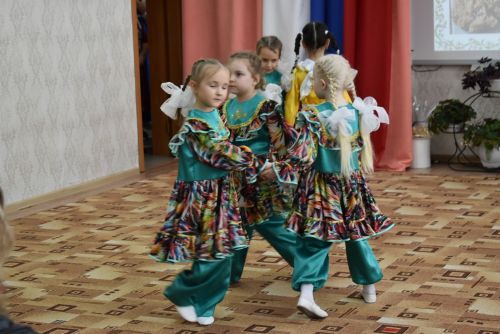 В детском саду «Колосок» прошёл праздничный концерт «Мелодия родного языка»