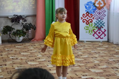 В детском саду «Колосок» прошёл праздничный концерт «Мелодия родного языка»