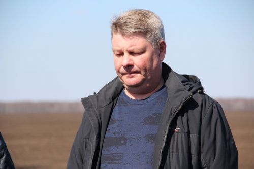 «Пора начинать сев!»: Фаргат Мухаметов провёл совещание со спасскими фермерами