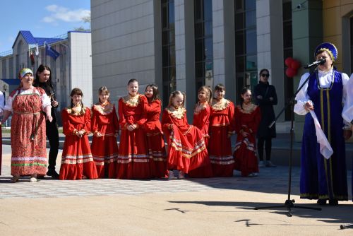 Народные гулянья по случаю празднования Красной горки прошли на главной площади Болгара