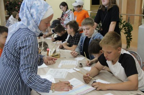Мастер-класс по арабской каллиграфии на Изге Болгар Жыены