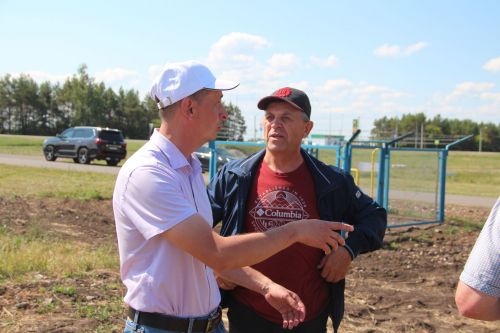 В Спасском районе прошёл парад комбайнов