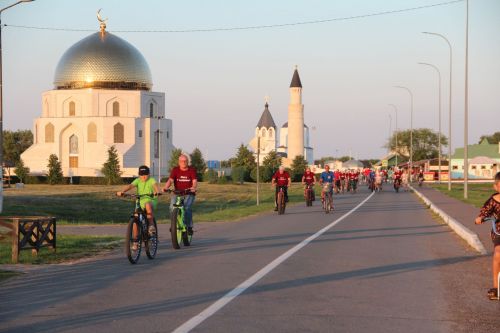 В Болгаре прошёл велопробег "За здоровый образ жизни!"