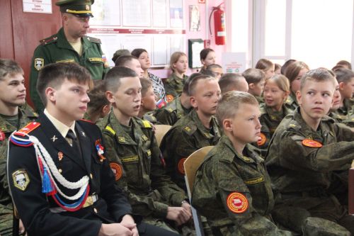 Открытие мемориальной доски в память о Кавалере Ордена Мужества Раисе Зиннатуллине в Болгарской кадетской школе-интернате им. П.А.Карпова