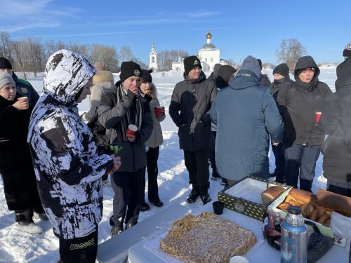 Глава Спасского района Фаргат Мухаметов принял участие в экологической акции "Рыбе - быть!"